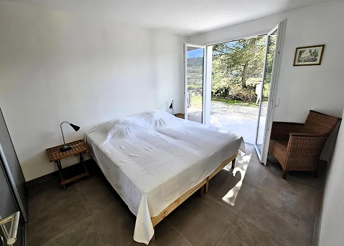 別荘 Inviting In *